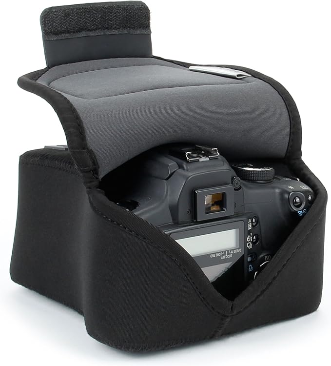 USA Gear Camera Sleeve (Medium) for Compact SLRs Compatible with Canon EOS R100 Nikon Z30 Sony ZV-E10, and more - Padded Neoprene DSLR Case with Zipper Accessory Pocket & Belt Loop (Black)