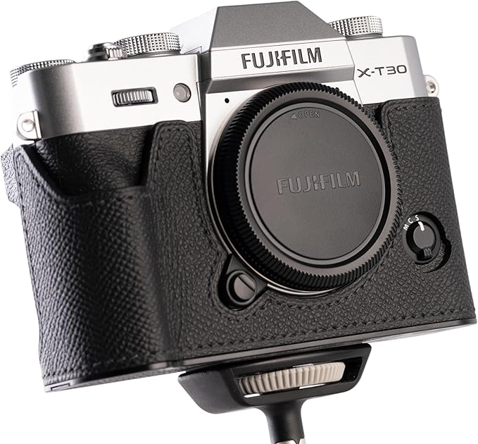 Handmade Genuine Leather Camera Half Case for FUJIFILM X-T30III /FUJIFILM X-T30III Camera Case/FUJIFILM X-T30III Case - Top Layer Cowhide Body + Metal Base Plate (Black)
