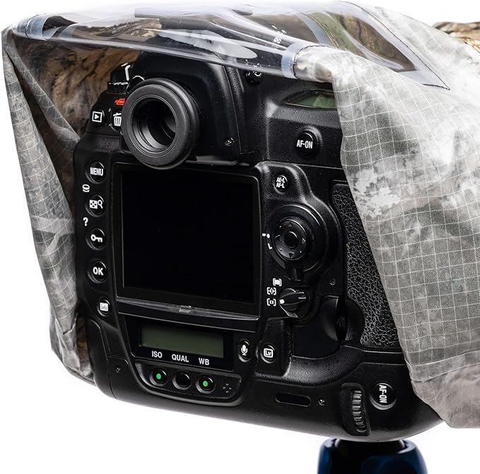 Think Tank Photo Emergency Rain Covers for DSLR and Mirrorless Cameras with 70-200mm Lens - Medium (Realtree APX Camouflage)