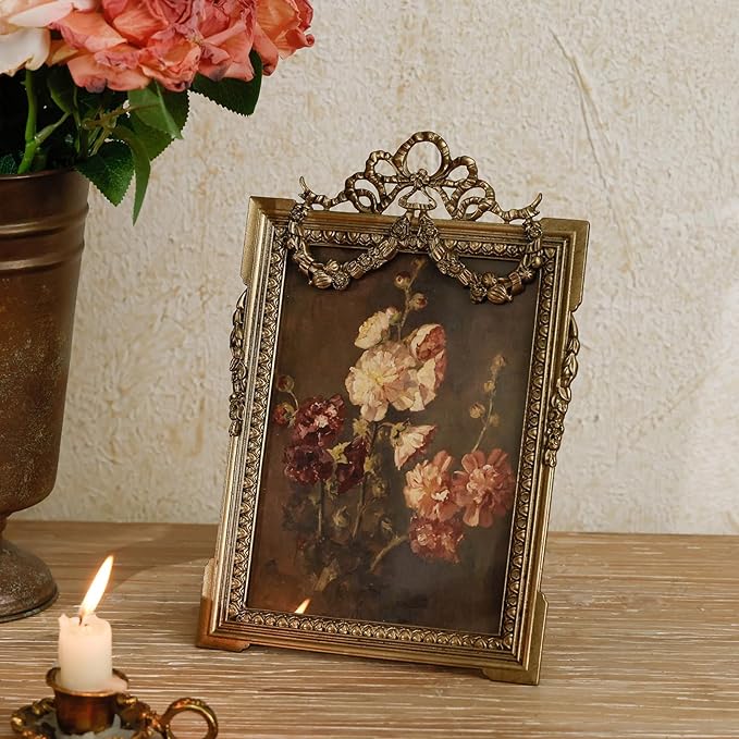 NIKKY HOME Vintage Picture Frame 5x7, Retro Gold Photo Frames, Metal Decorative Picture Frame with Stand and Glass Front for Tabletop Display Home Decor Gift