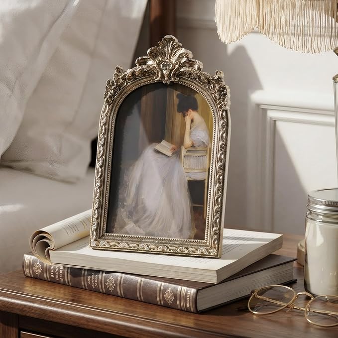 Cuspin Vintage Silver Picture Frame 5x7, Ornate Resin Arched Photo Frame with Plexiglass Front for Tabletop or Wall Display, Antique Home & Wedding Decor