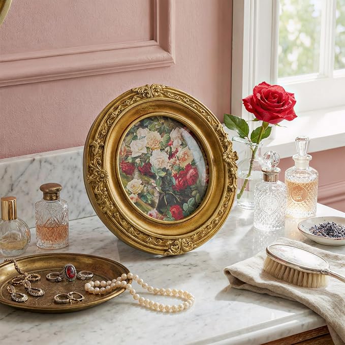 Cuspin Vintage Picture Frame 4x4 Gold Frames, Ornate Round Resin Photo Frame with Glass Front, Small Retro Circle Frame for Wall Hanging or Tabletop Display, Home Decor