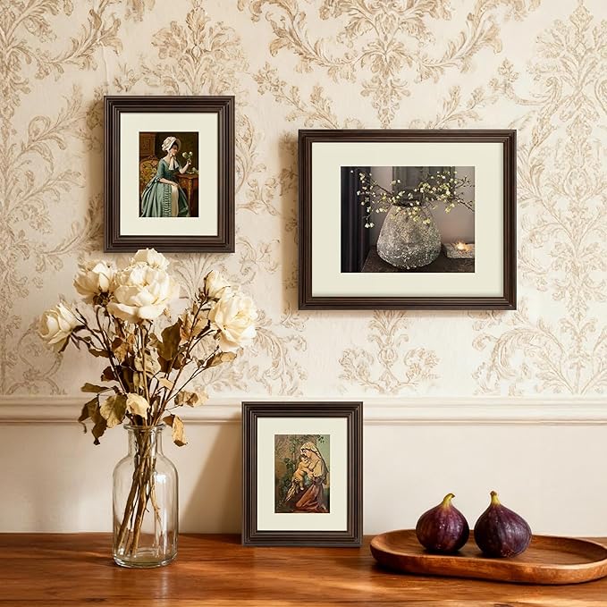 8x10 Picture Frame, 2 Pack Ornate Vintage 8 x 10 Photo Frame for Wall or Tabletop Display, 8x10 Poster Frames with Real Glass, Display 5x7 Pictures with Mat or 8x 10 without Mat for Antique Déco, Brown