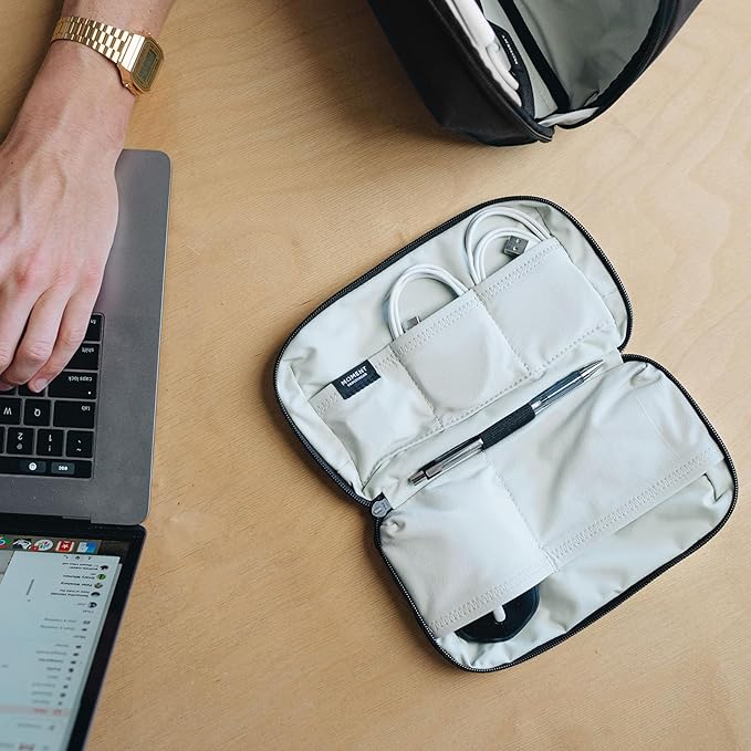 Moment Everything Tech Organizer – Durable & Water-Resistant Storage Pouch for Cables, Chargers & Accessories (Black, Regular)