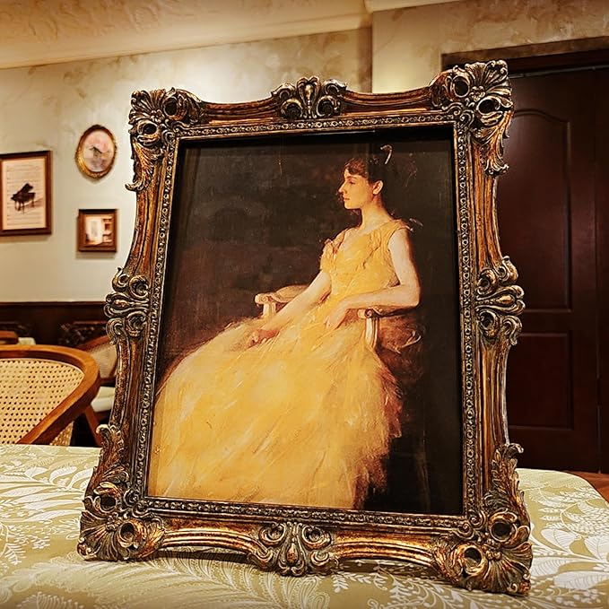 CISOO 8x10 Vintage Picture Frame Antique Ornate Bronze Gold Photo Frame, for Table Top and Wall Display, Decorative Floral Design Retro Home Decor, Photo Gallery Art