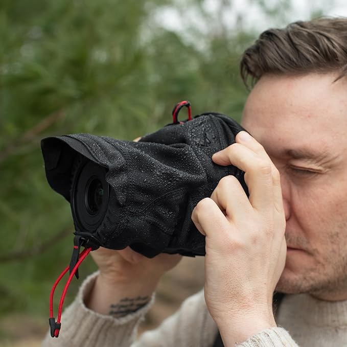 Peak Design Shell Camera Rain Cover, Medium, Weatherproof Rain Cover for DSLR Camera, Stretchy Neoprene Fabric, Waterproof Membrane, Works with Capture Clip and Peak Design Straps, Protects from Dust