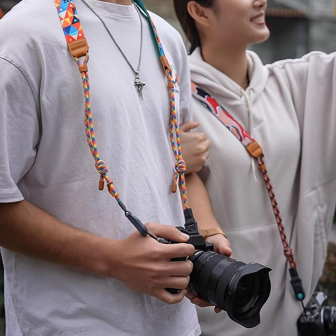 LEOFOTO Adjustable Camera Strap for Photographers