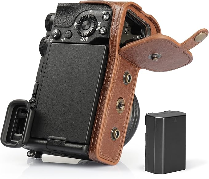 MegaGear Genuine Leather Camera Case for Fujifilm X-S20 (18-55mm) - Stylish and Protective Digital Photography Bag - Brown