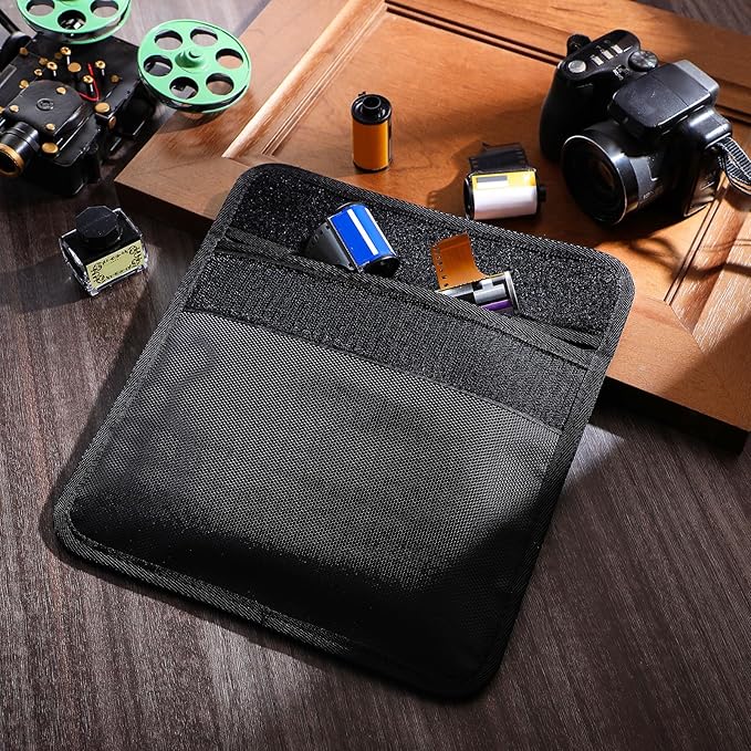 Cosblank 2 Pieces Filmguard Bag Waterproof Storage Carrying Case Xray Proof Bags Film X-Ray Protector Radiation-resistant Bag for Photographers Tourists Travelers, Black(711-12B Medium)