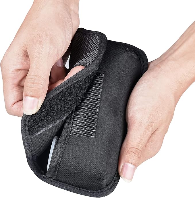 TXEsign Camera Film 35mm 135 Roll Film Neoprene Storage Carrying Case Bag (Black)