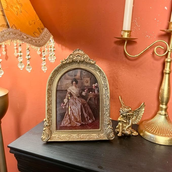 Vintage Picture Frames 4x6 Ornate Gold Antique Picture Frames for Wall and Tabletop Vintage Photo Frame Victorian Home Decor Gallery Wall Decor in Arch Shape
