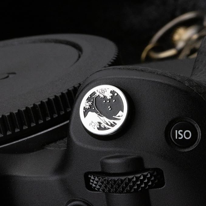 Kanagawa Wave Pattern Camera Hot Shoe Cover Shutter Button for Canon EOS R RP R1 R3 R5C R5II R6II R7 R8 R10 R50 R100 (Aluminum Alloy-Set)