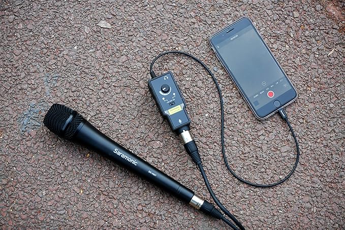 Saramonic Professional Lightning Audio Interface with XLR & 1/4" Inputs for iPhone & iPad (SmartRig DI) (SMARTRIGDI)
