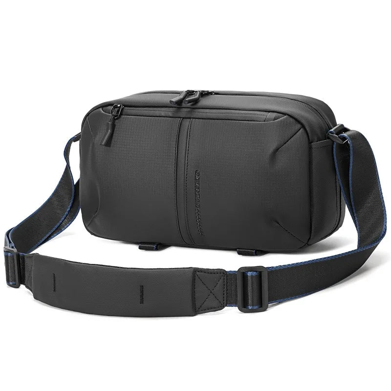 Waterproof single-shoulder bag, camera bag, digital bag, with reasonable storage, trendy, sturdy and durable. Digital bag